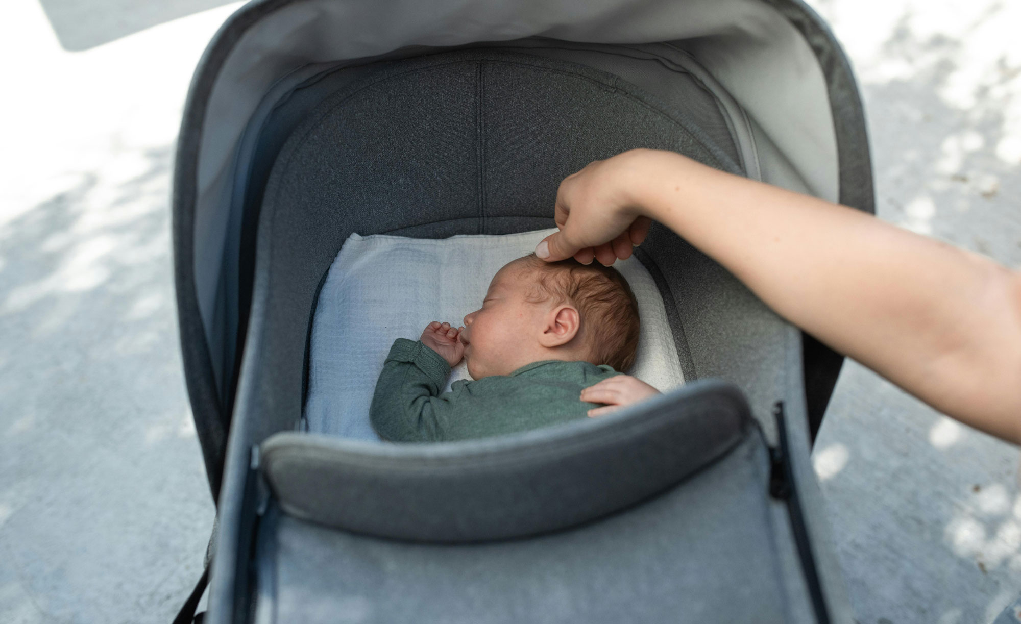 Wo schläft das Kind tagsüber - das ist wichtig für die Baby Schlafanalyse